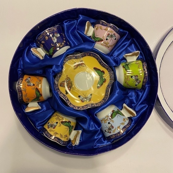 VINTAGE CC &T Mini Cup Saucer Set of 6, Multi-Color Butterfly Wings Handle New - Picture 1 of 10